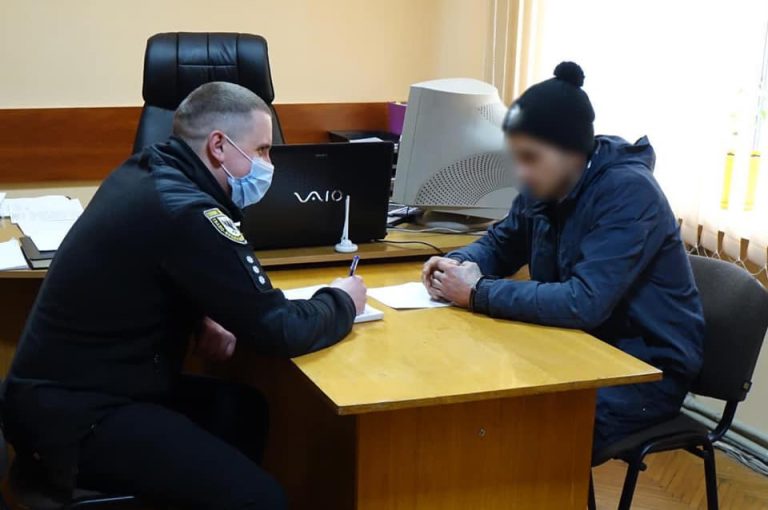 На Прикарпатті затримали юного серійного крадія