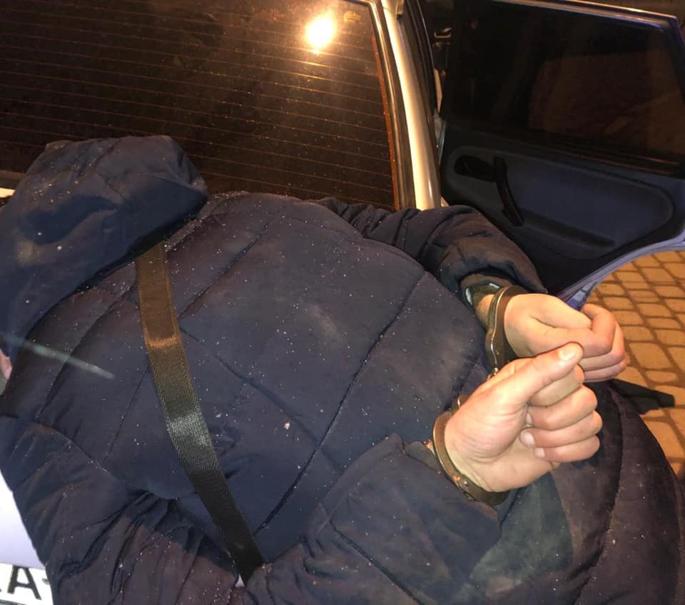 У прикарпатця знайшли коноплі на сто тисяч гривень (ФОТО)