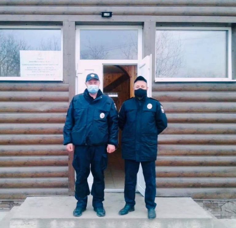 Поліція Прикарпаття забезпечує публічну безпеку та порядок під час виборів (ФОТО)
