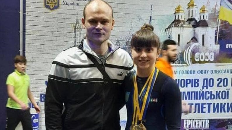 Прикарпатка стала чемпіонкою України з важкої атлетики (ФОТО)