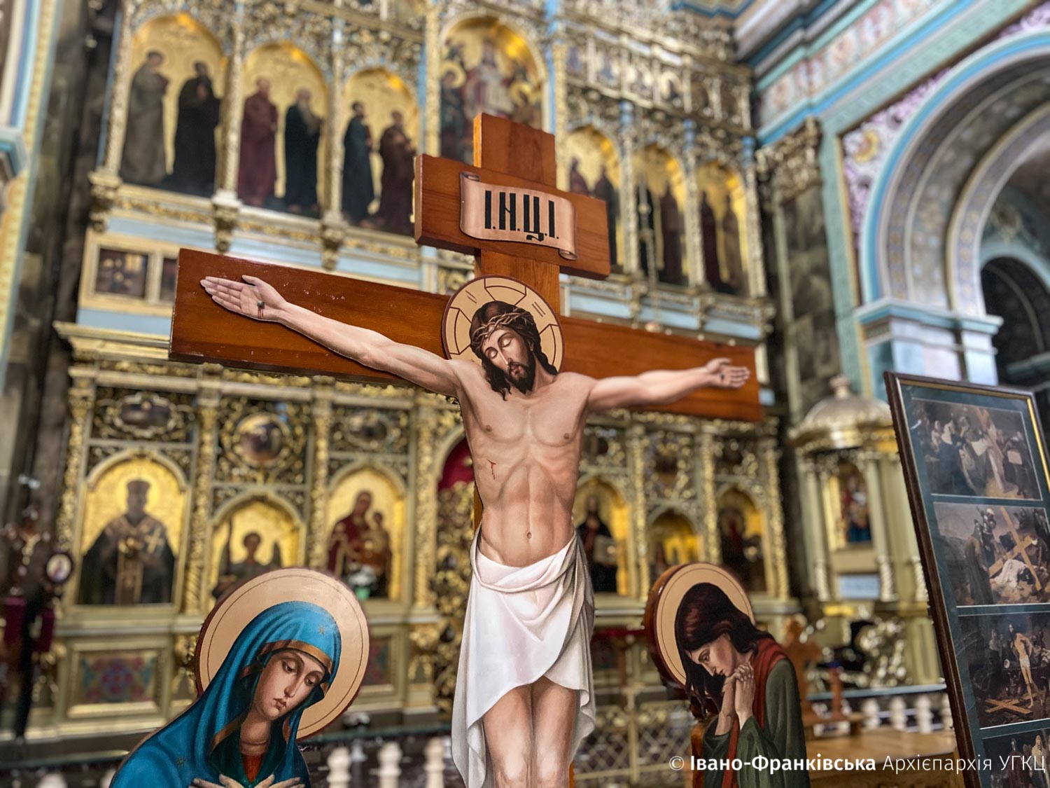 Сьогодні у Франківську проведуть загальноміську Хресну Дорогу онлайн (ТРАНСЛЯЦІЯ)