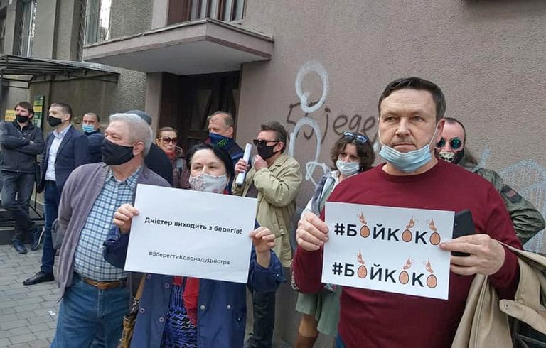 Франківські митці відхрестилися від співпраці з готельєром Бойком (ДОПОВНЕНО)