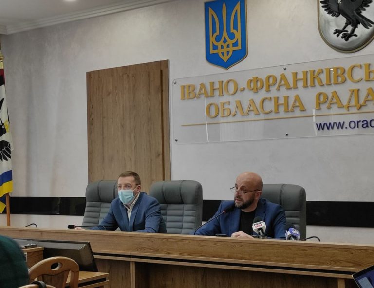 Тарас Виноградник: Політично-партійна корупція в дії, обласна рада зробила все, щоб зірвати комісію з прав людини та законності