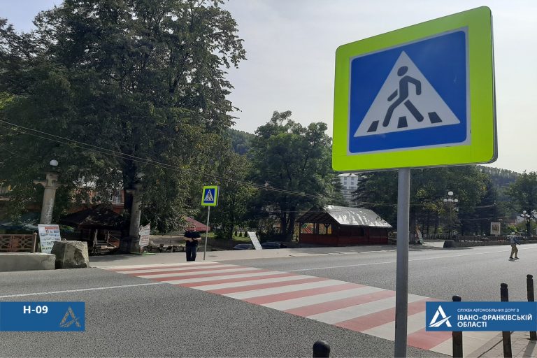 Служба автодоріг від А до Я перевірила стан доріг держзначення Прикарпаття (ФОТО)