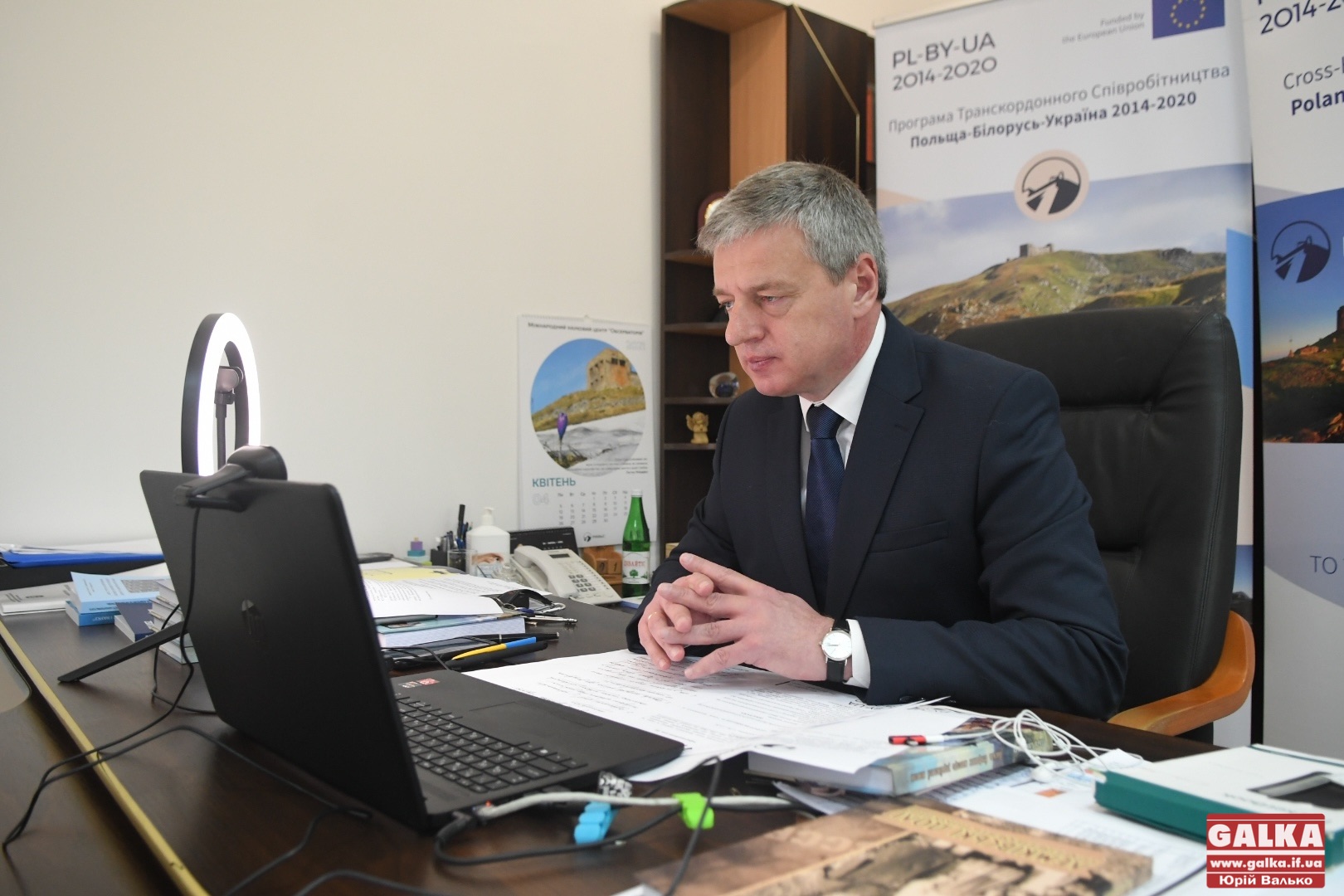 Кваліфіковані рятувальники та волонтерський рух у Карпатах: франківці з польськими колегами обговорили, як зробити безпечнішим гірський туризм (ФОТО)