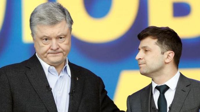 Зеленський втратив більше половини електорату, Порошенко – менше третини, – опитування
