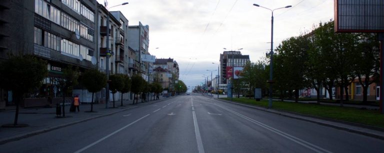 Як виглядає безлюдний Івано-Франківськ (ФОТО)