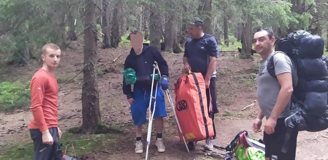 Травмованого киянина врятували на Говерлі (ФОТО)