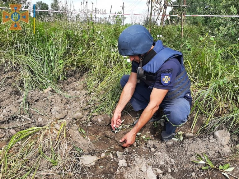 В області продовжують знищувати боєприпаси часів Другої світової війни (ФОТО)