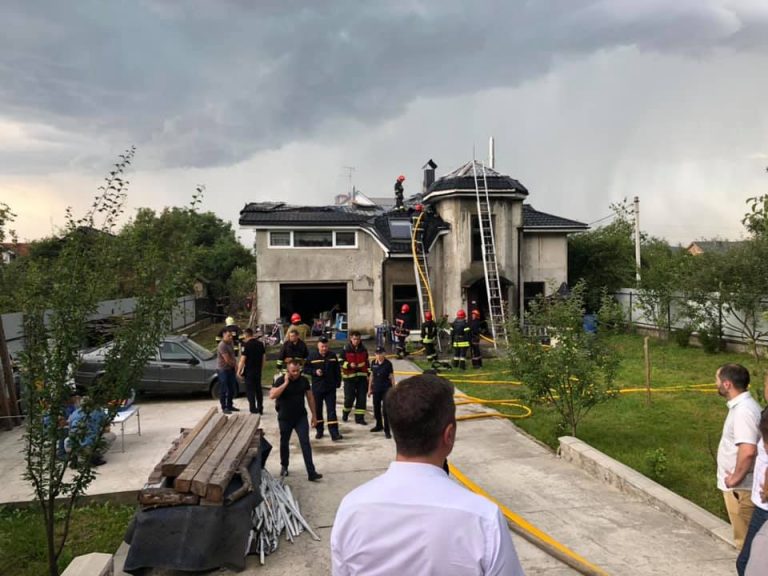 Поліція шукає свідків та очевидців авіакатастрофи на Коломийщині