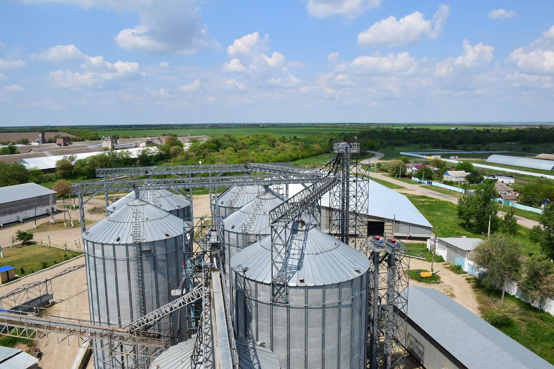 «Укргазбанк» продав елеваторний комплекс на Прикарпатті за 298 млн гривень