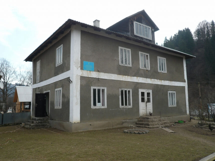 Держпродспоживслужба продовжує розпродаж сільських ветеринарних лікарень в області (ФОТО)