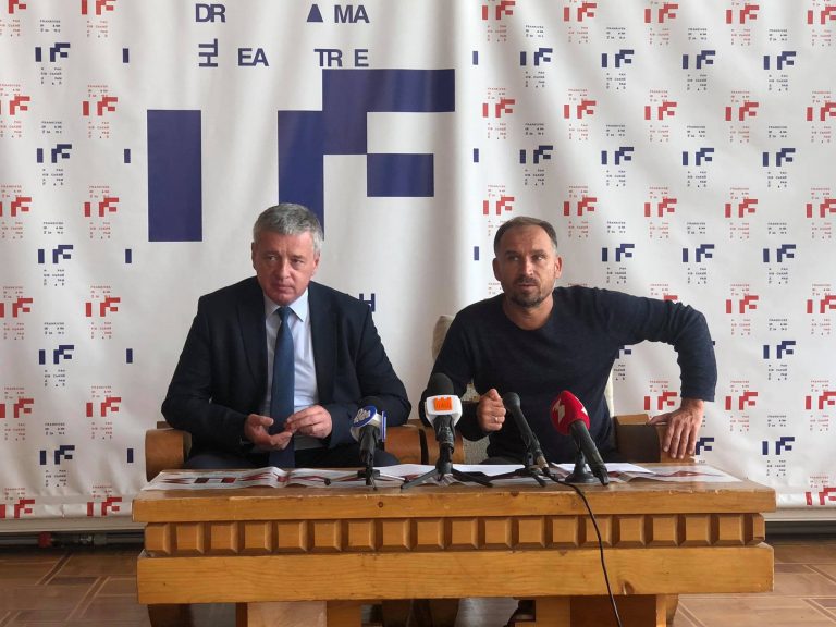 «Ми це робимо для України»: до Дня Незалежності Франківський драмтеатр зіграє «Енеїду» на Попівані