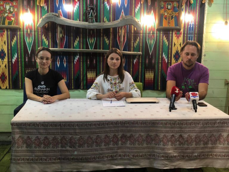«Скуштувати місцеву кухню, яку любили літератори»: у Франківську та на Верховинщині готують новий туристичний гастротур