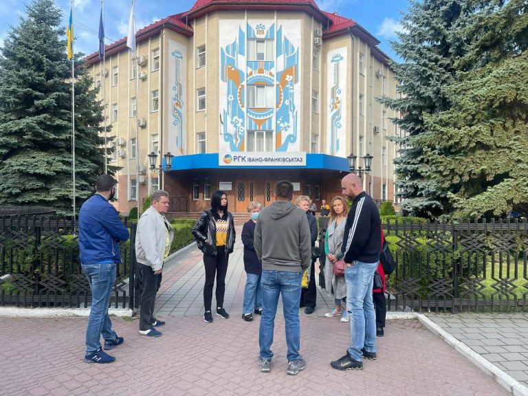 У Франківську мешканці багатоквартирного будинку третій тиждень без газу: коли підключать – невідомо (ФОТО)