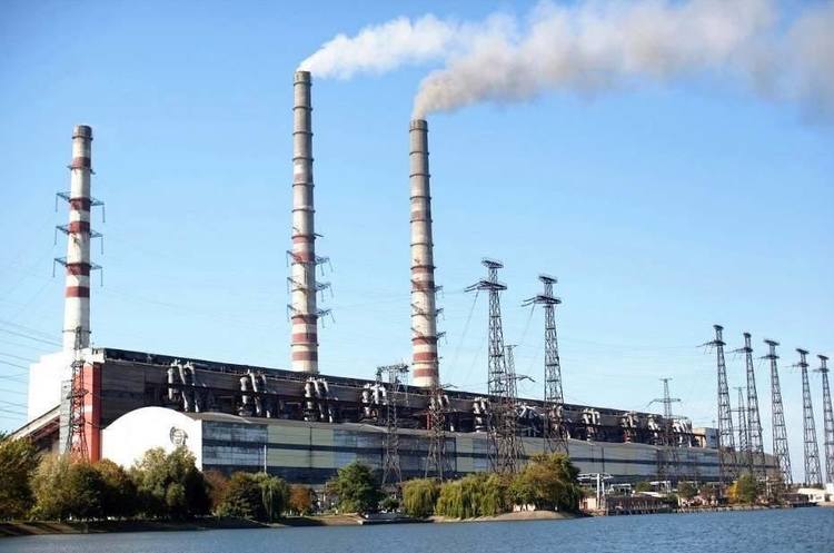Третій енергоблок відключили: на Бурштинській ТЕС погасили пожежу