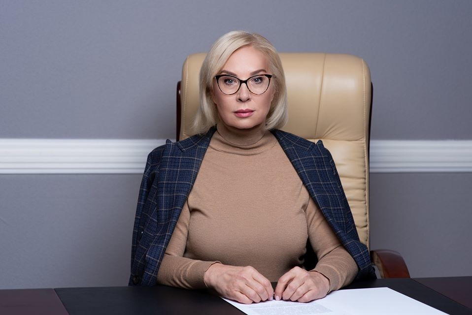 Вакцинація під погрозою звільнення порушує права людини, – омбудсмен Денісова відправила листа Марцінківу