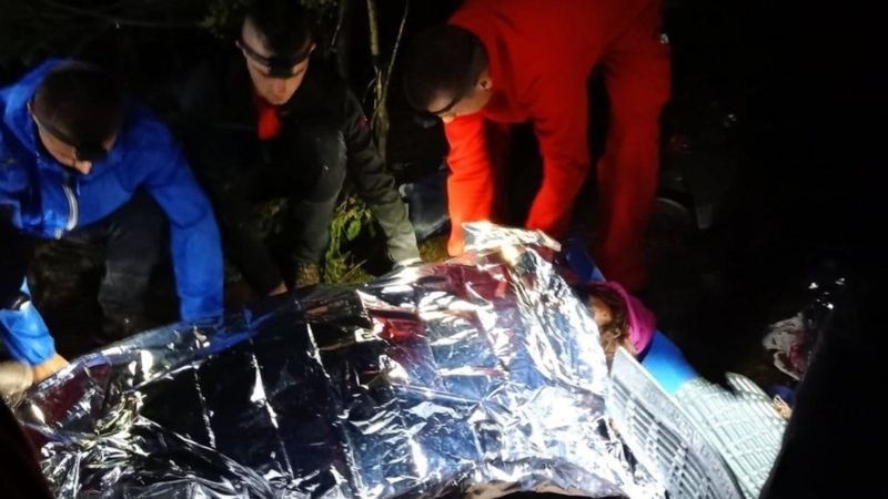 Зварили суп і чай, пішли за дровами і вибухнуло. Нові подробиці трагедії у Карпатах