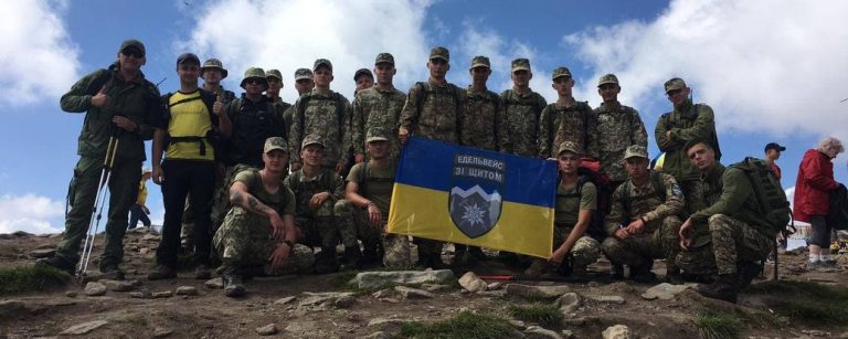 Бійці прикарпатської “десятки” перемогли у змаганнях із найшвидшого сходження на Говерлу (ФОТО)
