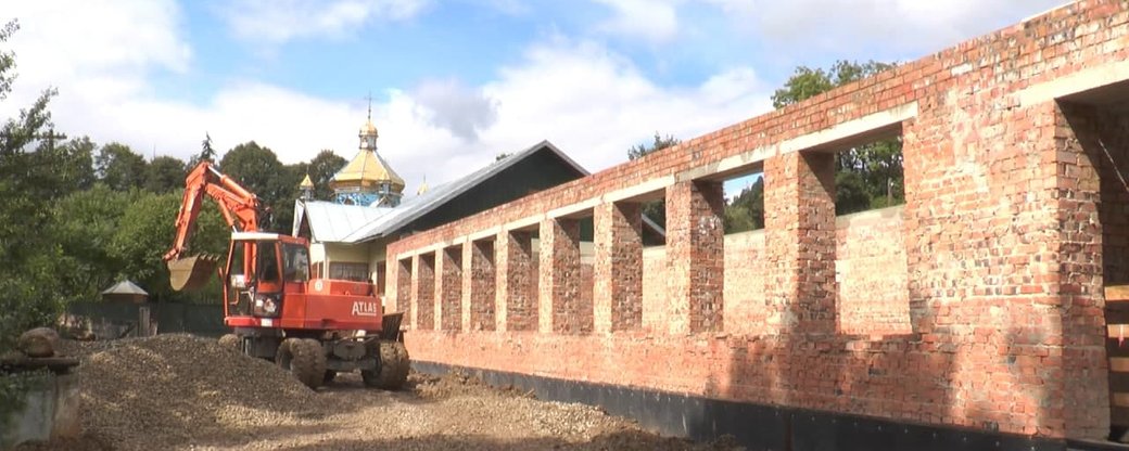 На Верховинщині чотири роки не можуть добудувати ліцей (ФОТО, ВІДЕО)