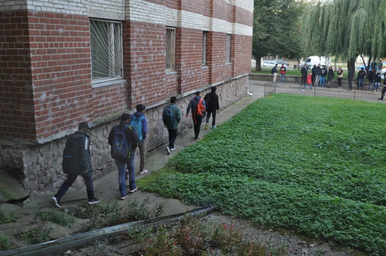 У Франківську студентів вчили тікати з “палаючого” гуртожитку (ФОТО)
