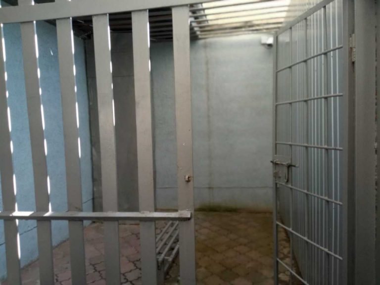 В ізоляторі тимчасового тримання у Коломиї виявили порушення (ПЕРЕЛІК, ФОТО)