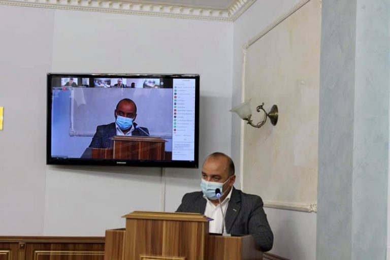 Від червня на коронавірус захворіли майже 8 500 прикарпатців. З них 255 осіб були вакциновані