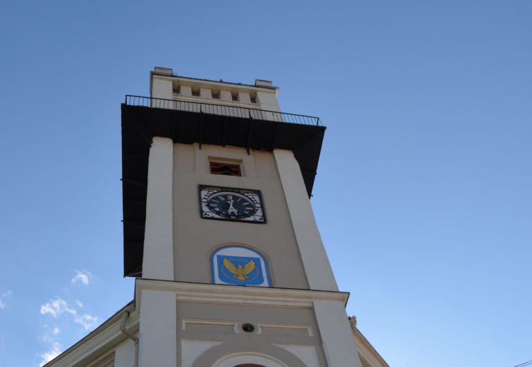 У Коломийській міськраді заради економії скоротили 30 посад