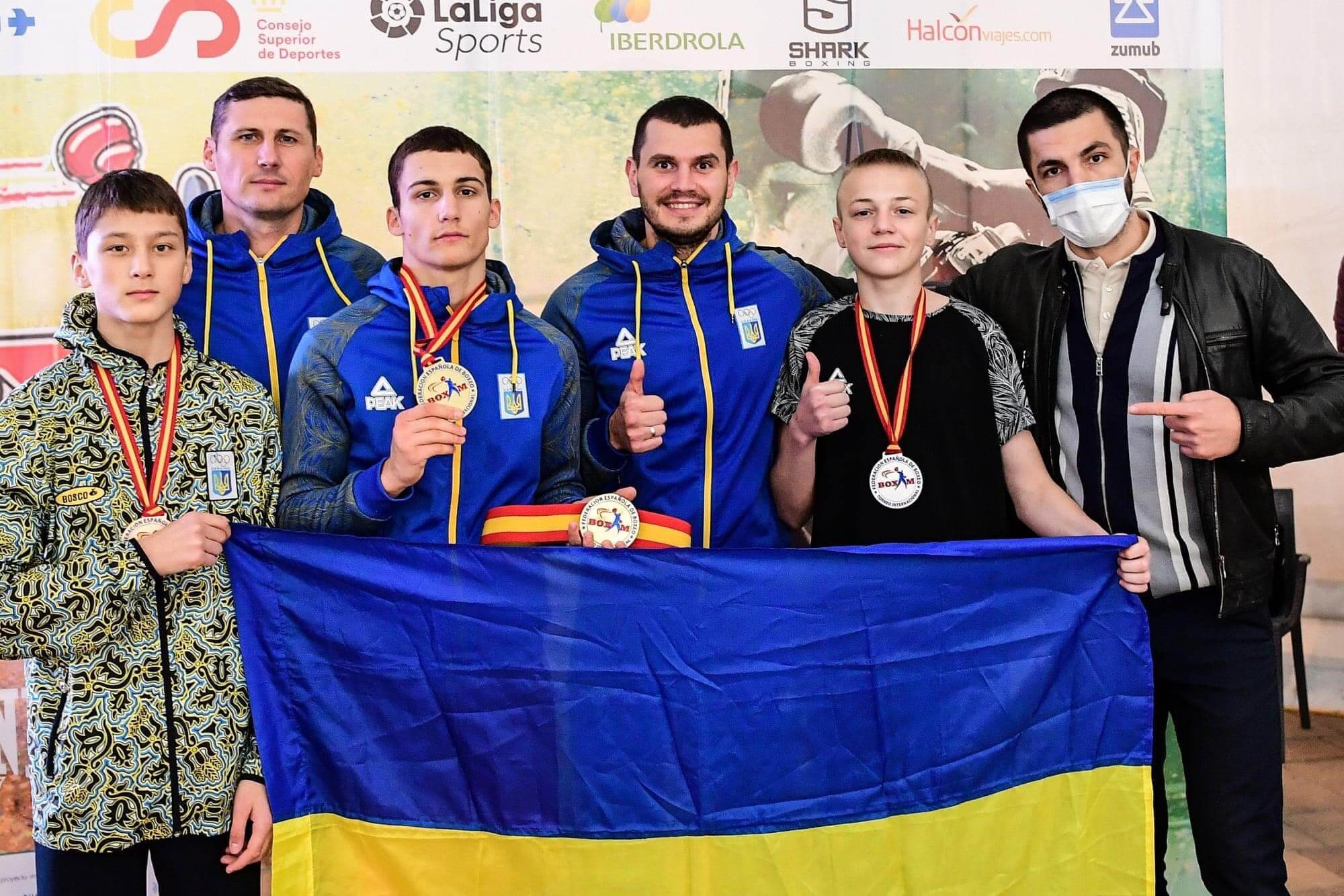 Франківські боксери привезли комплект нагород з міжнародного турніру (ФОТО)