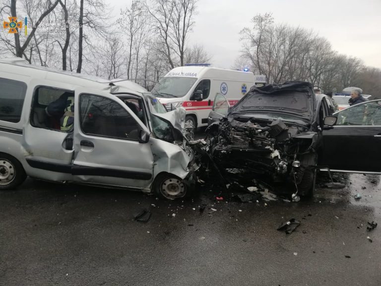 За день у ДТП на Прикарпатті загинули троє людей