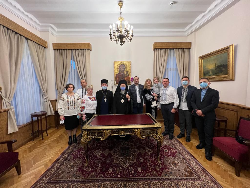 Делегація з Франківська вручила Патріарху Варфоломію відзнаку “Почесного громадянина Івано-Франківська” (ФОТО)