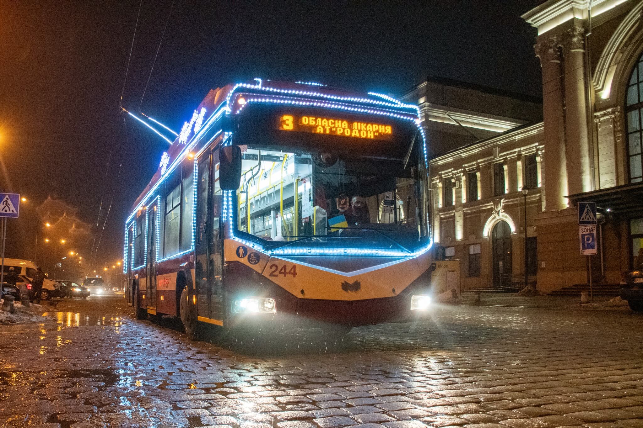 У суботу комунальний транспорт Франківська змінить маршрути