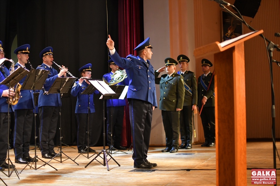 Франківські нацгвардійці відзначають 30-ту річницю створення військової частини (ФОТОРЕПОРТАЖ)