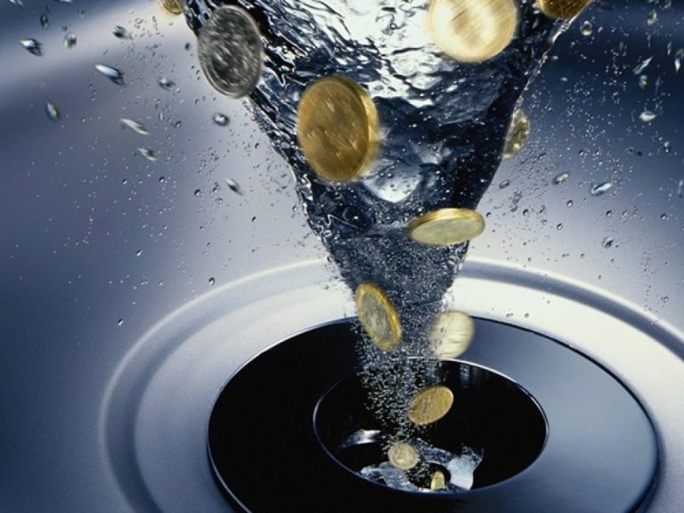 Влада Франківська піднімає ціну за воду: що про це думають мешканці