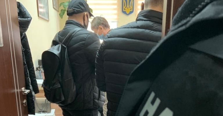 НАБУ затримало нардепа від Слуги народу «при отриманні хабара» — журналіст