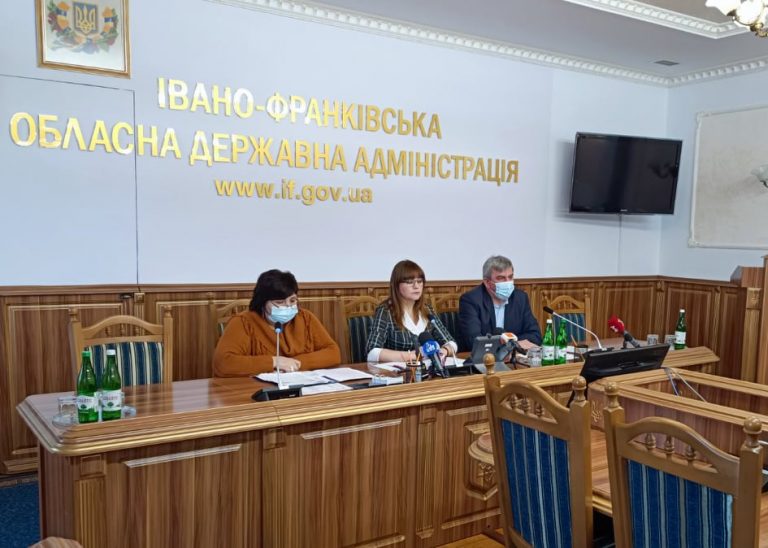 Маємо результат усіх наших святкувань, – в ОДА нагадали, що Прикарпаття повернулося в “помаранчеву” зону