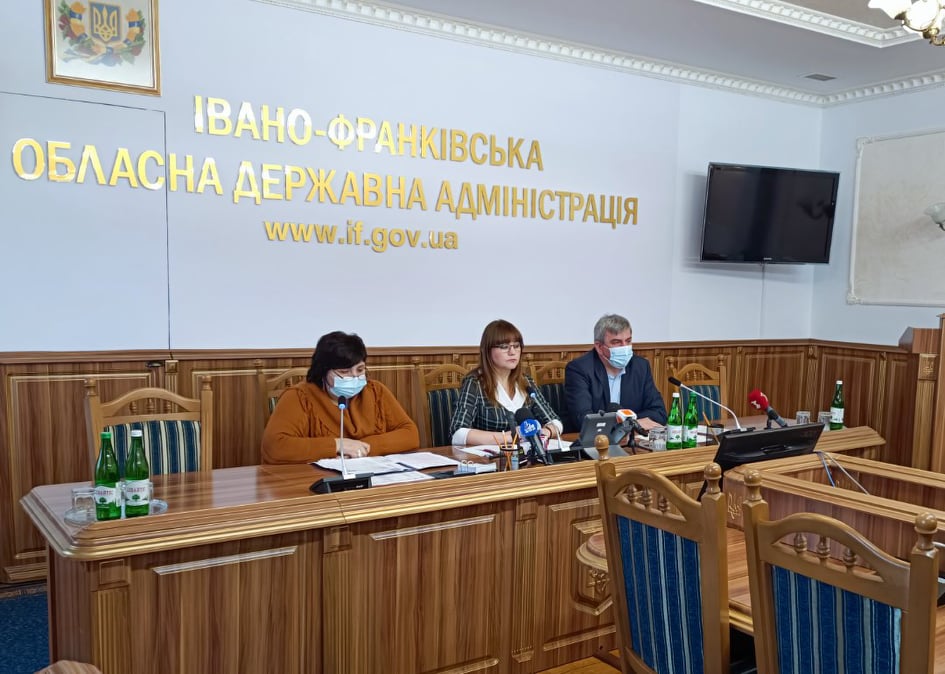 Маємо результат усіх наших святкувань, – в ОДА нагадали, що Прикарпаття повернулося в “помаранчеву” зону