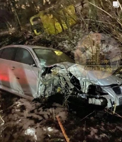 Під Франківськом зіткнулися BMW та вантажівка з дизелем: виникла пожежа (ФОТО)