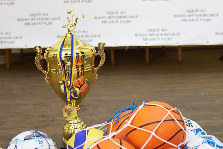 У франківському ліцеї №2 за понад півтора мільйона гривень облаштували спортивну кімнату