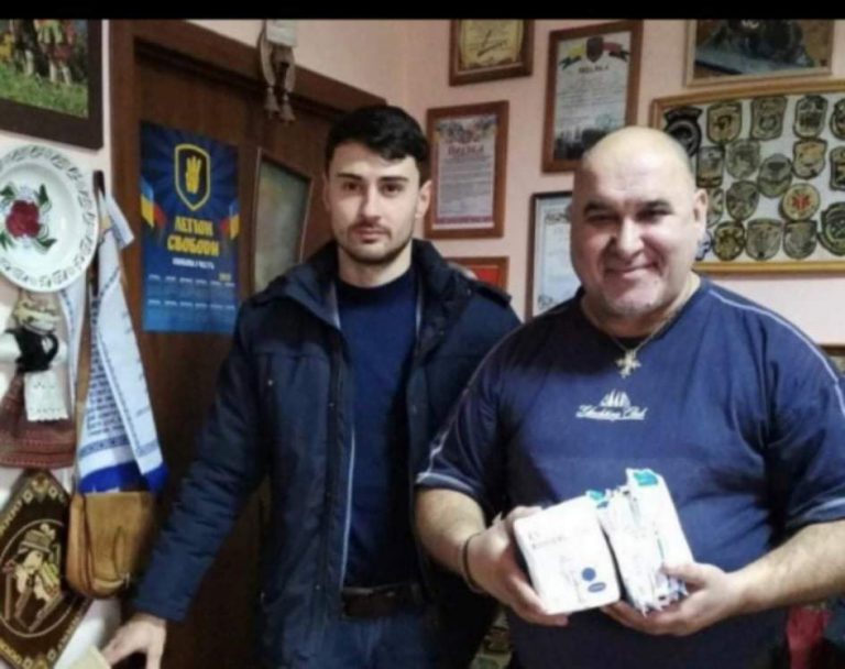 Коломийський волонтер і блогер п’ятий рік не святкує день народження, а зекономлені кошти віддає на підтримку армії (ФОТО)