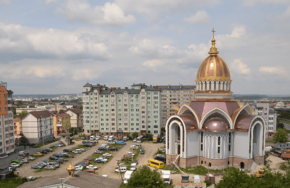 Інноваційну систему обігріву облаштують у найбільшому храмі Франківщини
