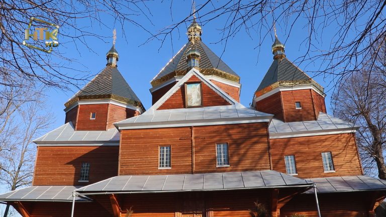 На Коломийщині зламали двері до місцевої церкви (ВІДЕО)