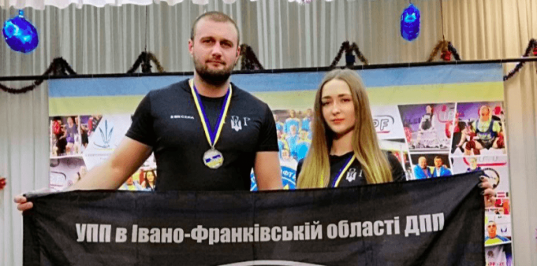 Франківські патрульні вибороли призові місця на чемпіонаті з класичного жиму лежачи