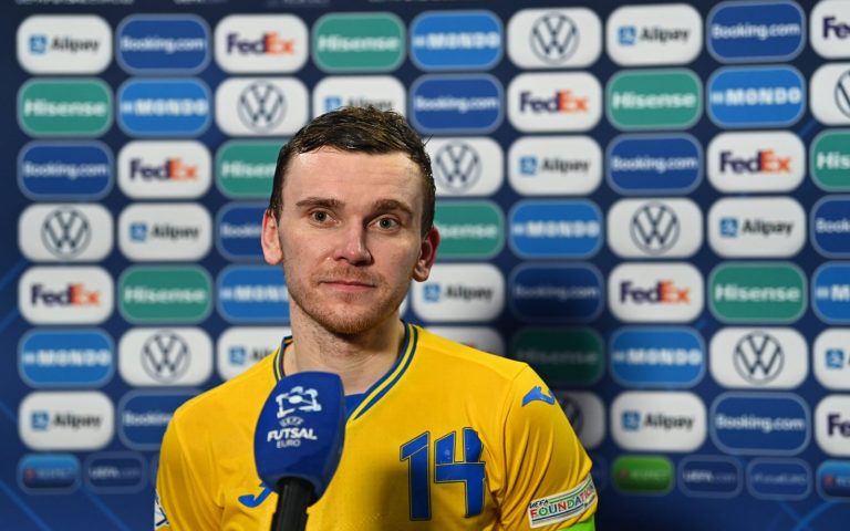 “Два дні снився незабитий пенальті Росії. Мені тепер з цим жити” – франківець Петро Шотурма про матч на Євро