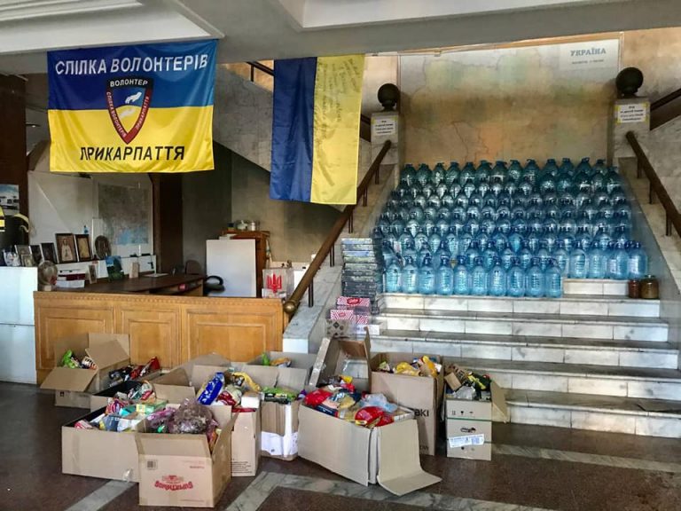 Їжа, засоби гігієни, медикаменти: франківців закликають долучитися до збору необхідного для воїнів