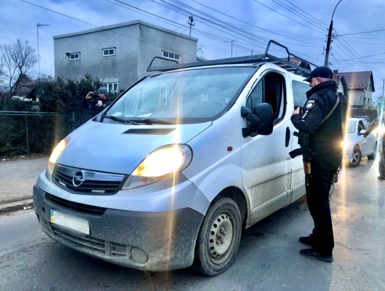 Поліція Прикарпаття продовжує працювати задля безпеки мешканців (ФОТО)