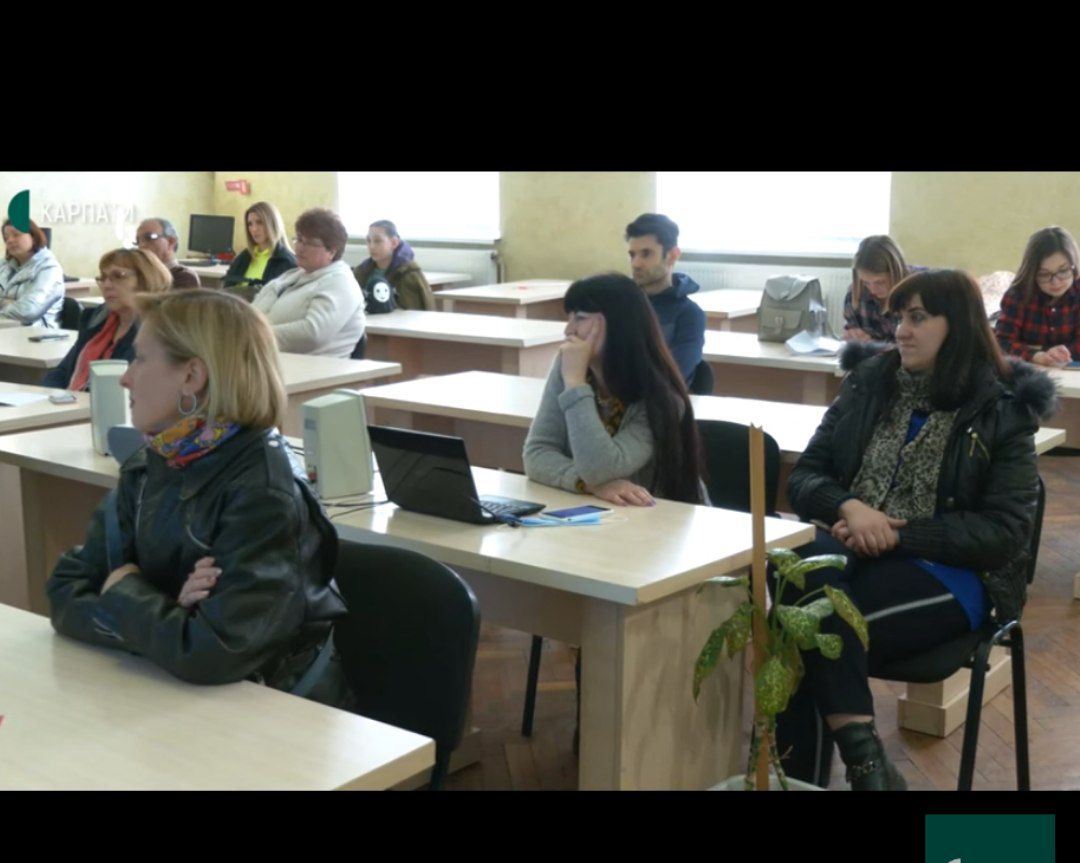 Хочеться говорити українською, а не суржиком: мовні курси для переселенців розпочалися в медуніверситеті (ВІДЕО)