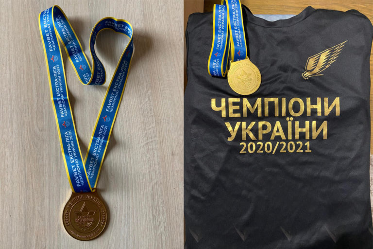Франківський “Ураган” виставив на благодійний аукціон чемпіонську медаль минулого сезону (ФОТО)