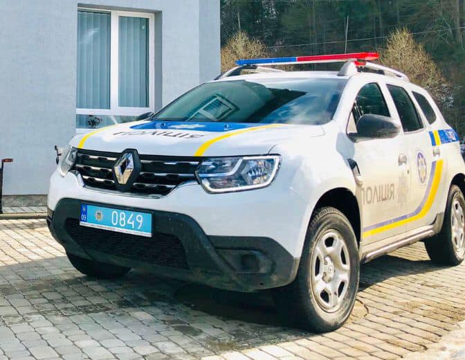 Дев’ятьом громадам Прикарпаття бракує поліціянтів, триває набір