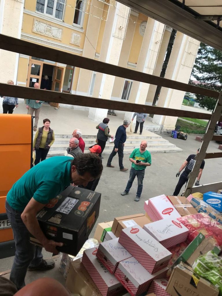 Громади Калуського району передали допомогу для Запорізької області (ФОТО)